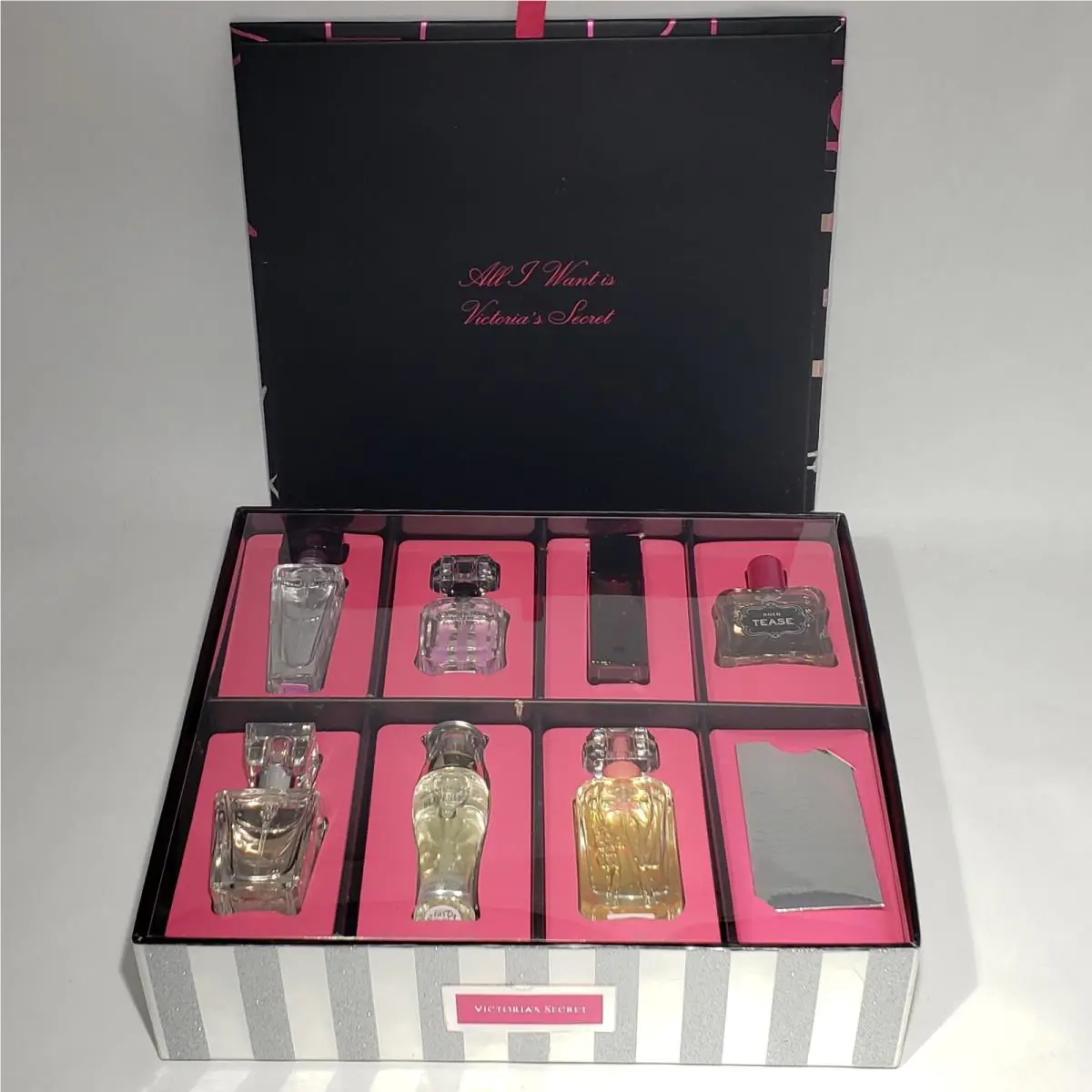 Set of 7 Victoria`s Secret Eau de Parfum Scents Gift Box 0.25 fl oz Each