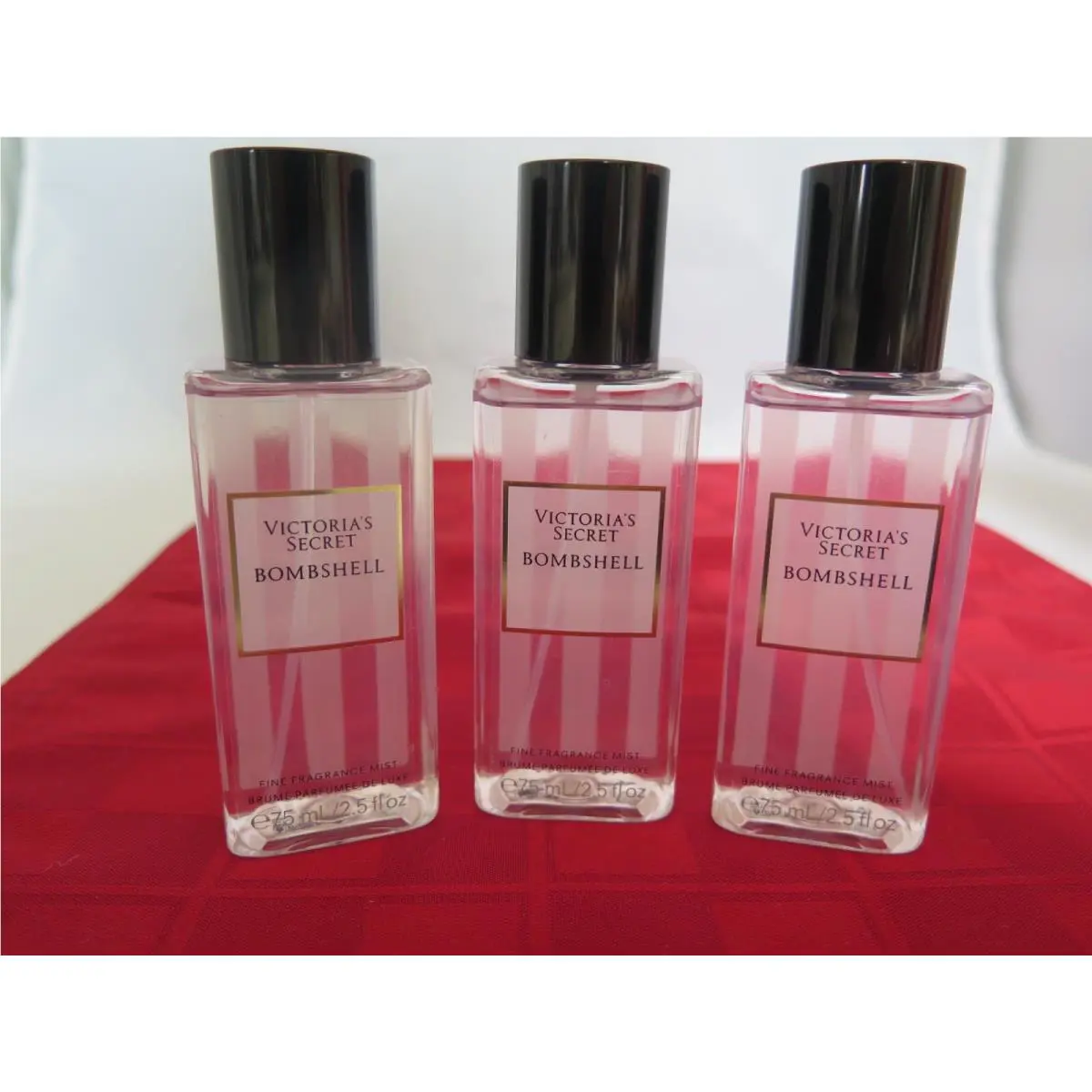 Victoria`s Secret Bombshell Fine Mist - Lot of 3 - 75ml Each - - b6