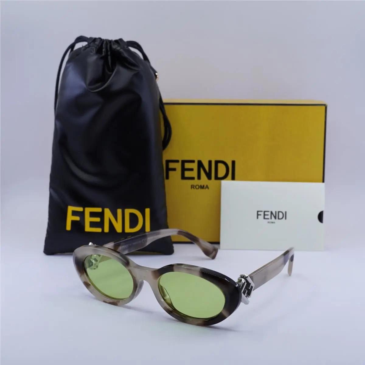 Fendi FE40140U 56N Shiny Havana/green 53-18-135 Sunglasses