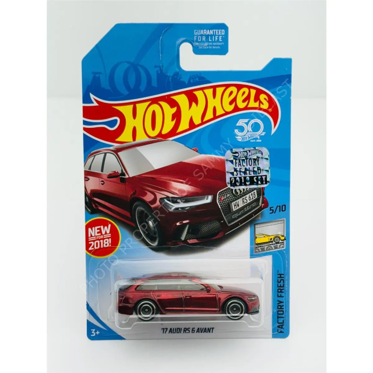 Hot Wheels 2018 Super Treasure Hunt `17 Audi RS 6 Avant Sticker in Blister
