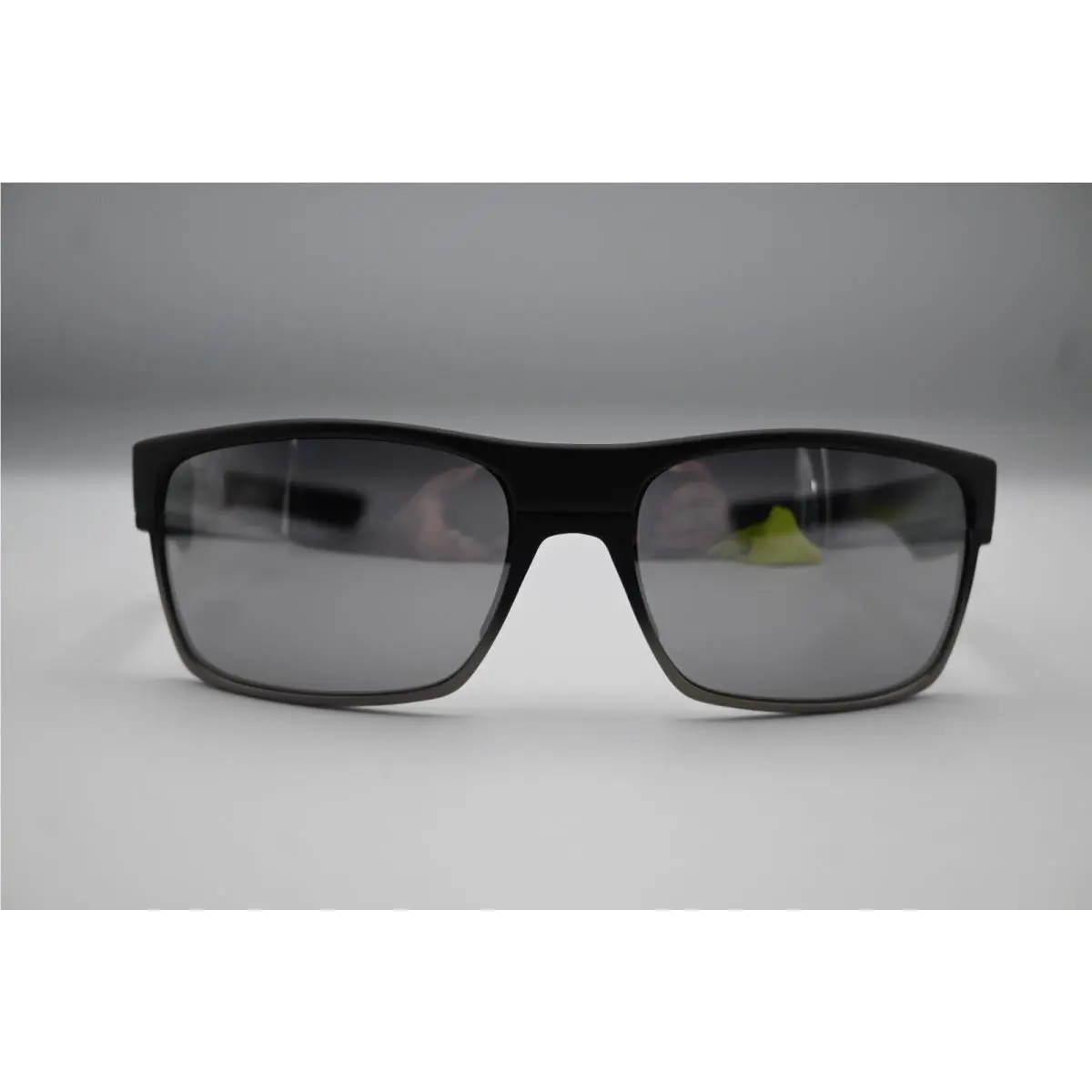 Oakley Sunglasses 0009189 Matte Black 60 - 16-137