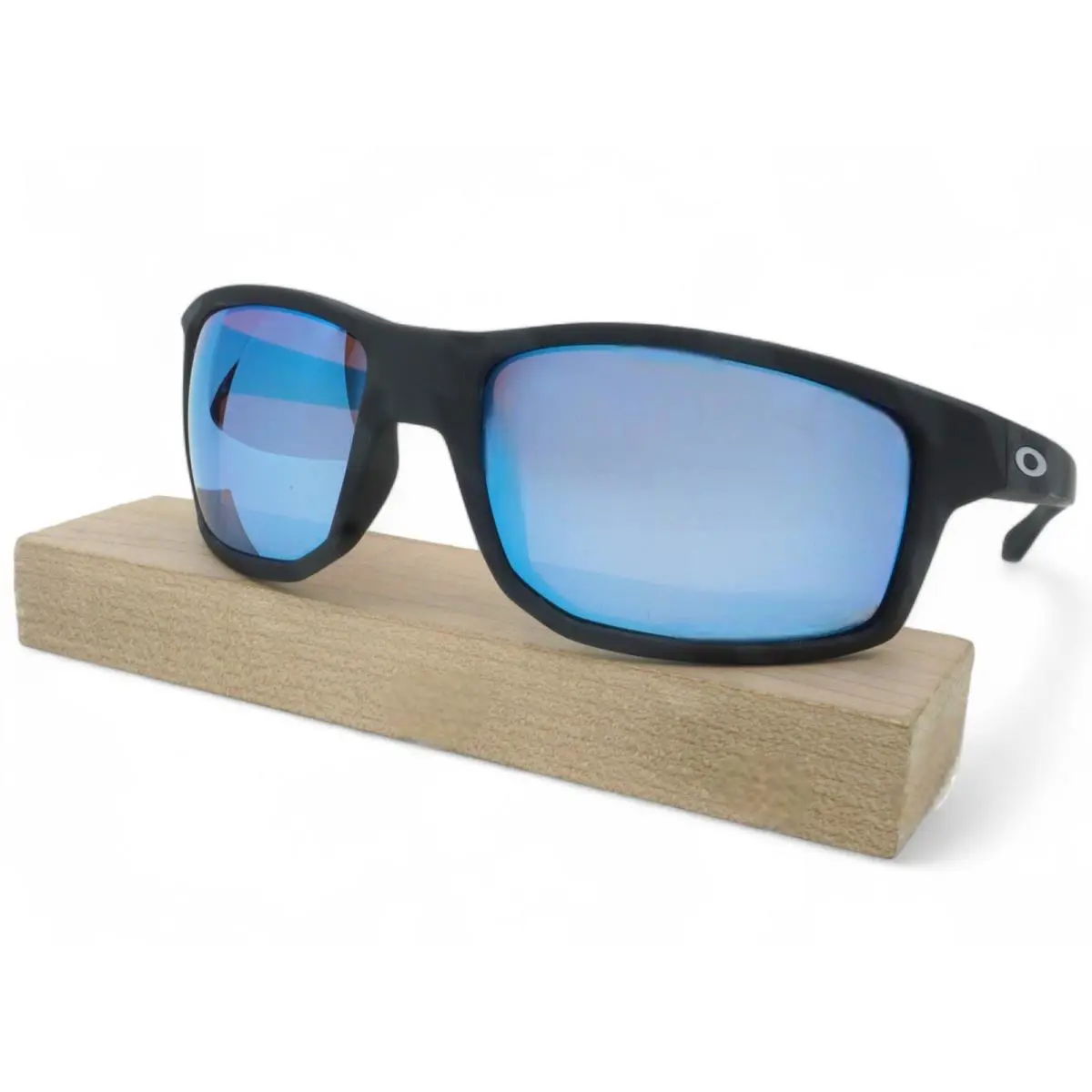 OO9449-23 Unisex Oakley Gibston Polarized Sunglasses