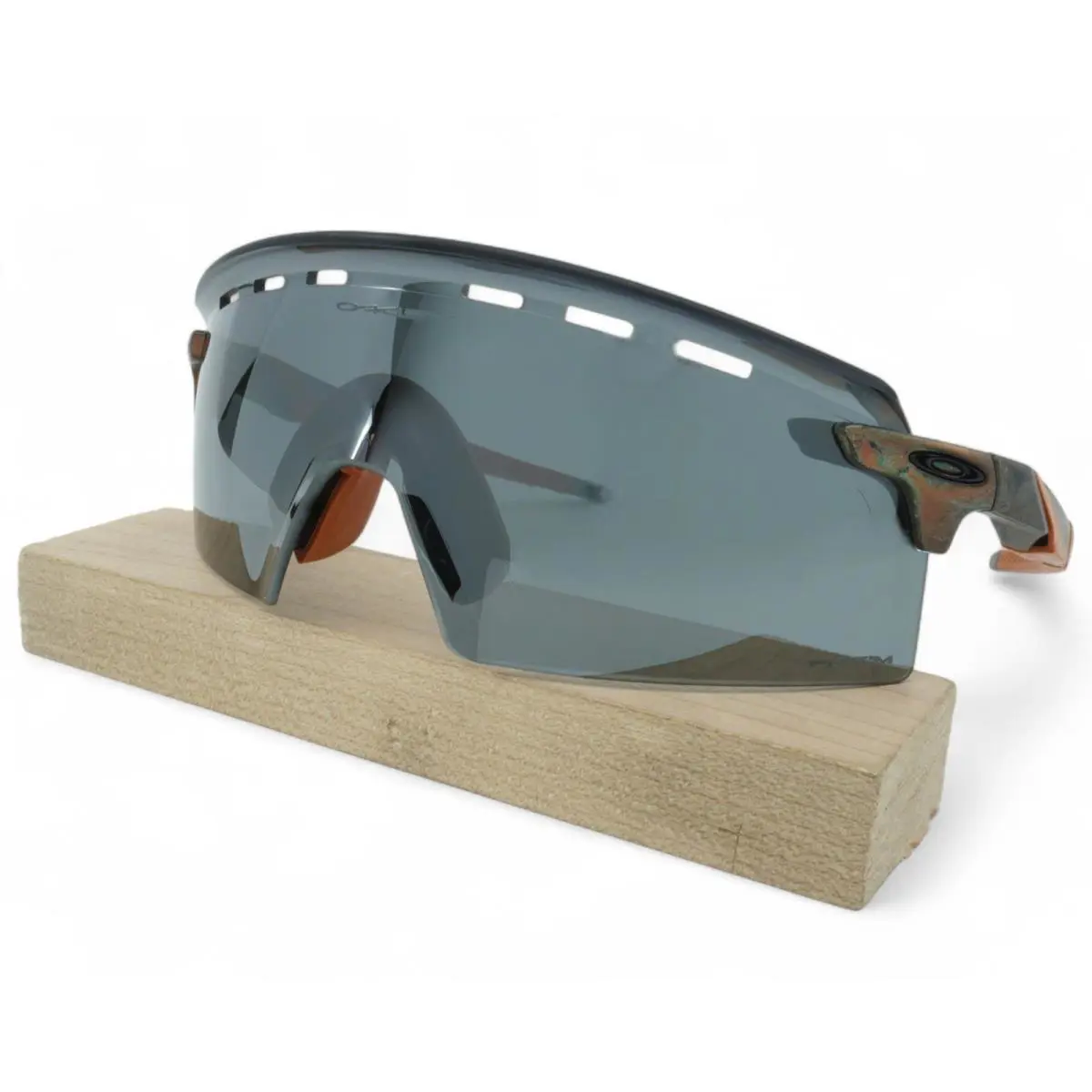 OO9235-15 Unisex  Encoder Strike Vented Sunglasses by Oakley