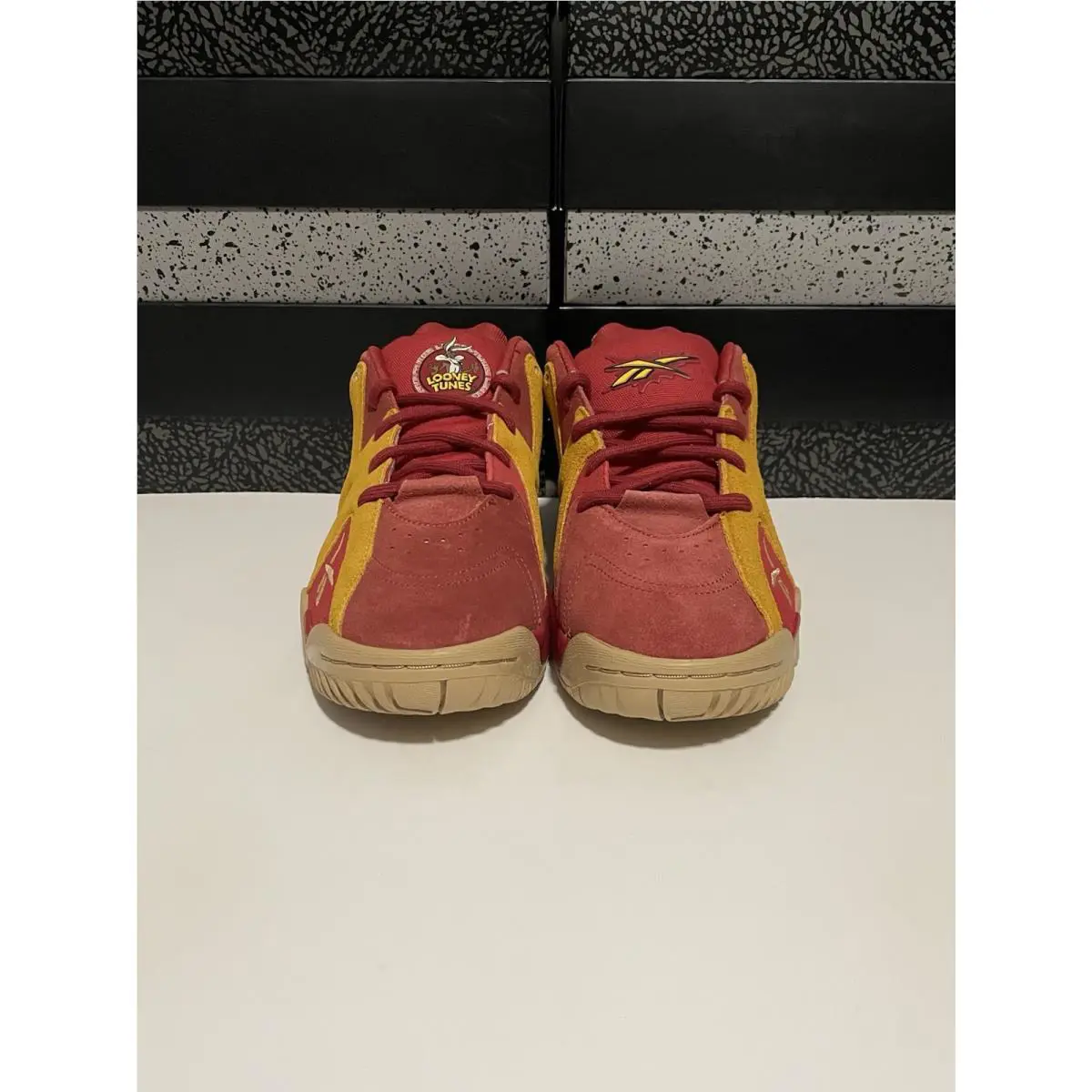 Reebok shoes - Reebok Looney Tunes Hurrikaze II Low - GW4299 - MARRED/BRGOCH/REBRED 0