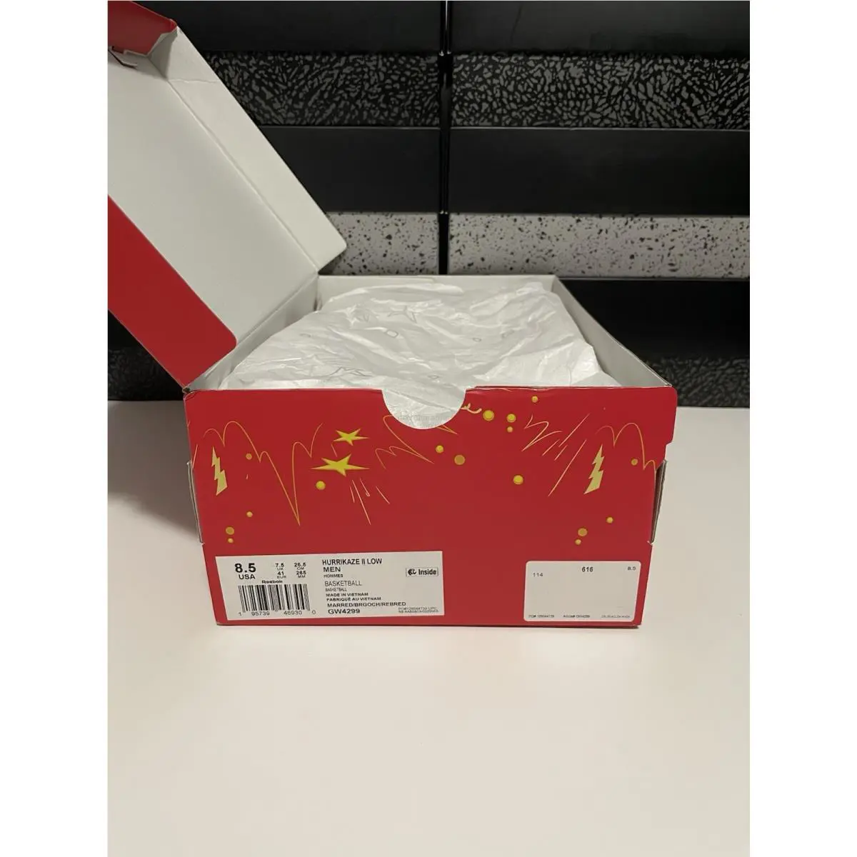 Reebok shoes - Reebok Looney Tunes Hurrikaze II Low - GW4299 - MARRED/BRGOCH/REBRED 4