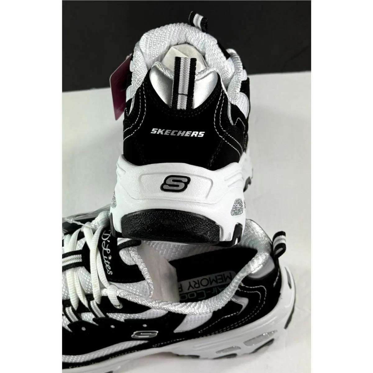 Skechers shoes - SKECHERS D`Lites - Black 3
