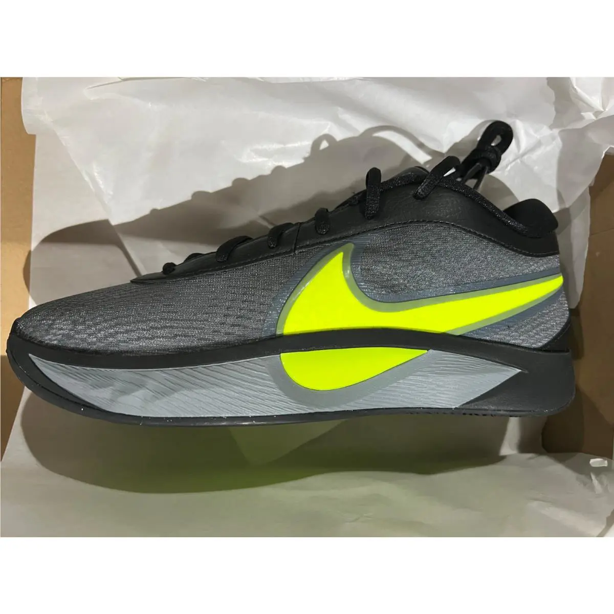 Nike shoes - BLACK/VOLT-COOL GREY 10
