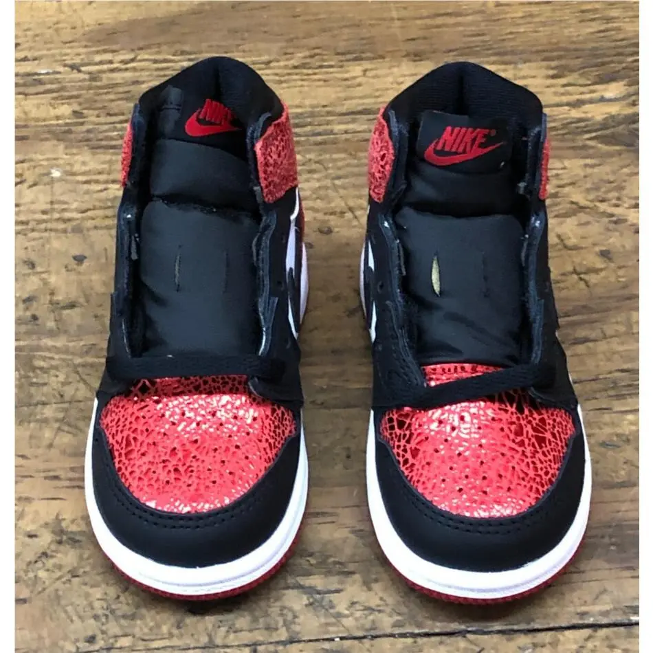 Nike shoes - Air Jordan 1 - Air - Red 3