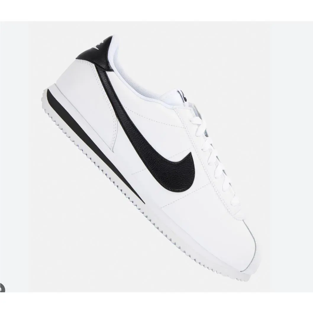 Nike shoes - White/Black 11