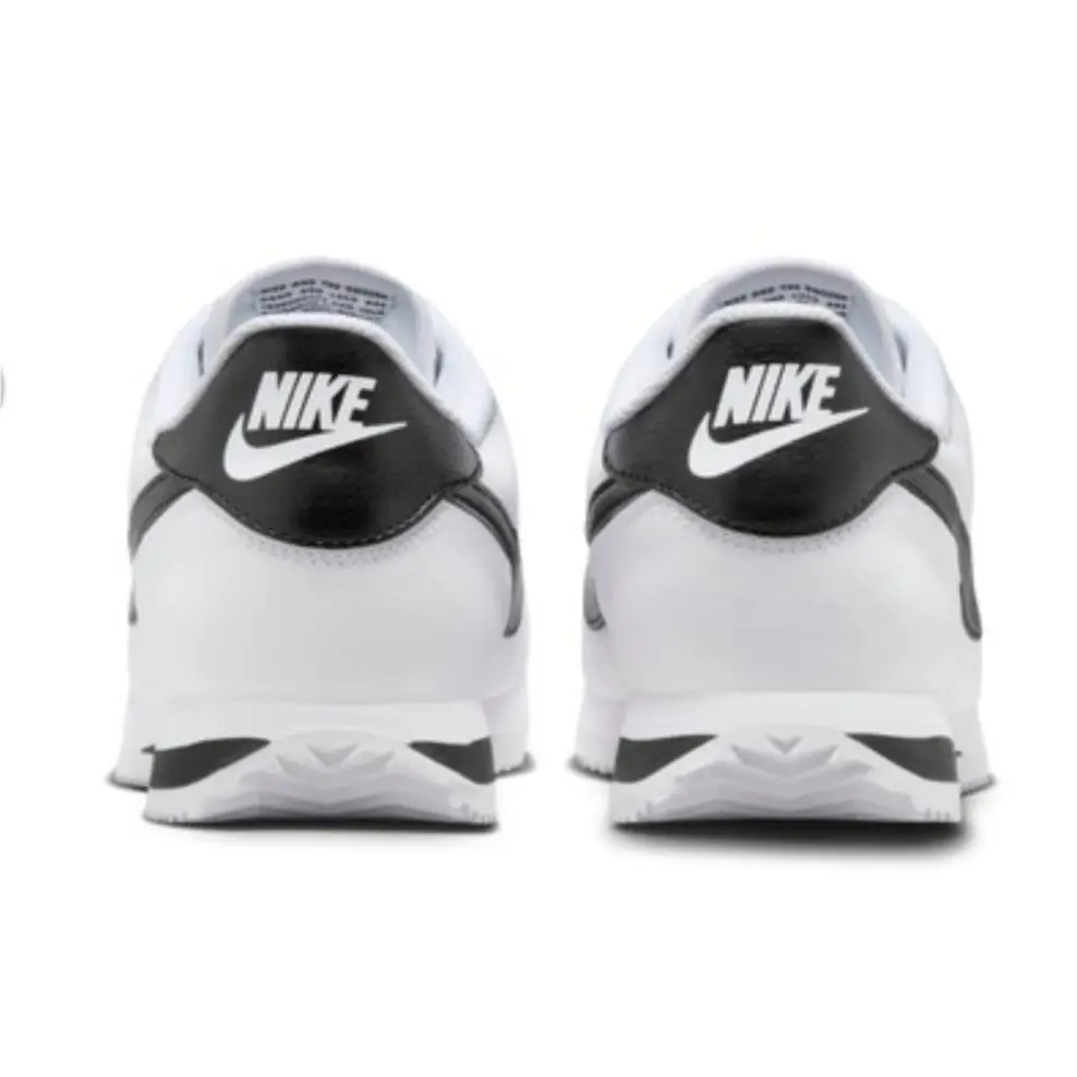 Nike shoes - White/Black 8