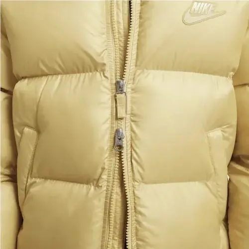 Nike clothing - Gold 1