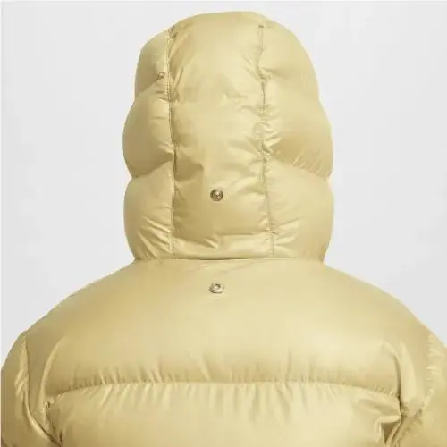 Nike clothing - Gold 4