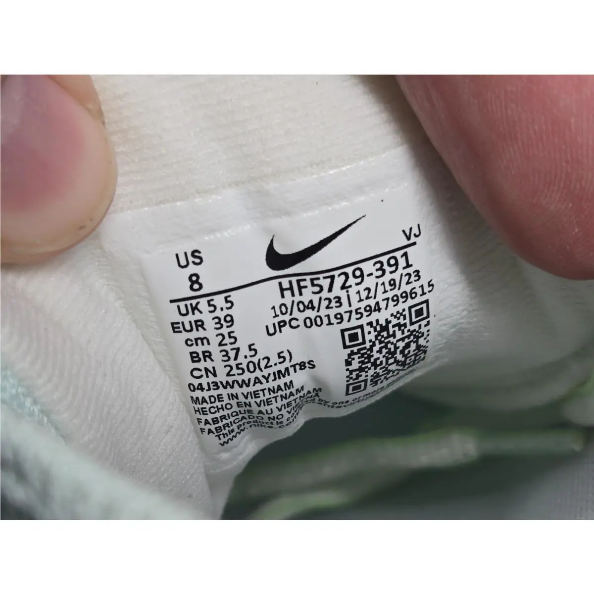 Nike shoes - Nike ZoomX Invincible - ZoomX Invincible - HF5729-391 - Green 6
