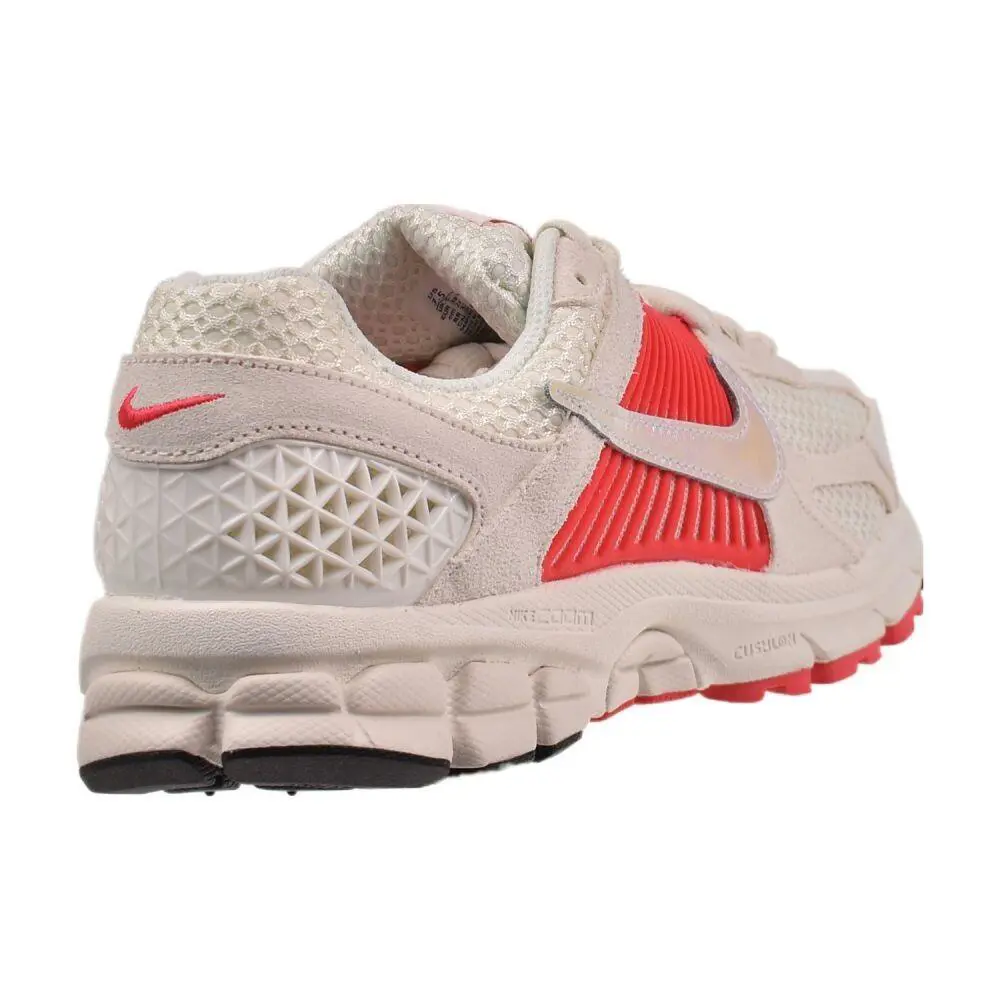 Nike shoes - Sail/Multi-Color/Siren Red 1