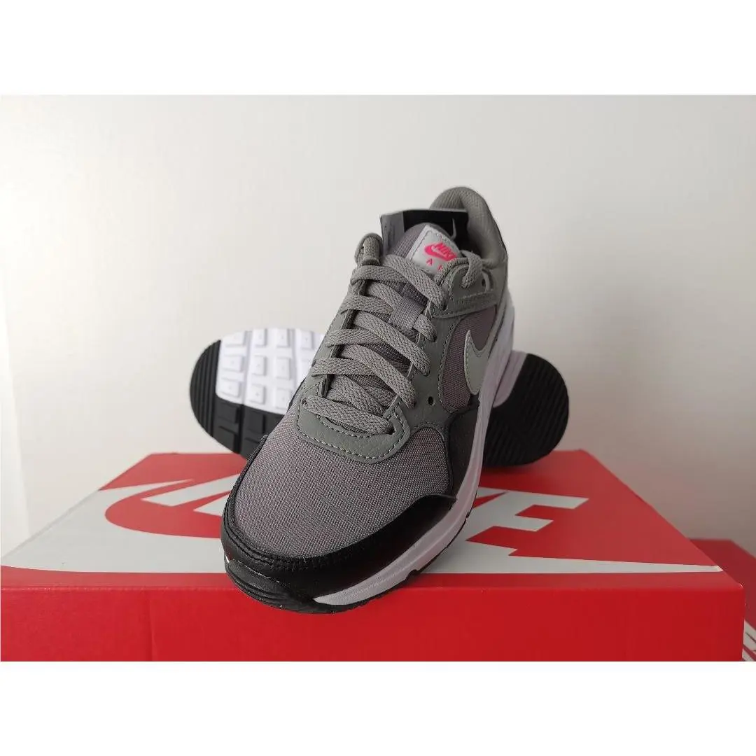 Nike shoes - Multicolor 7
