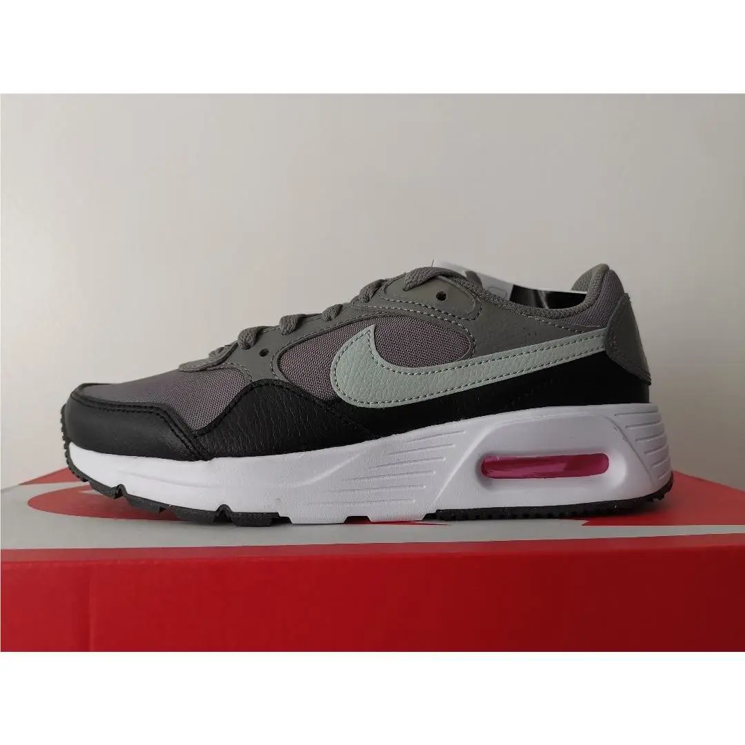 Nike shoes - Multicolor 6