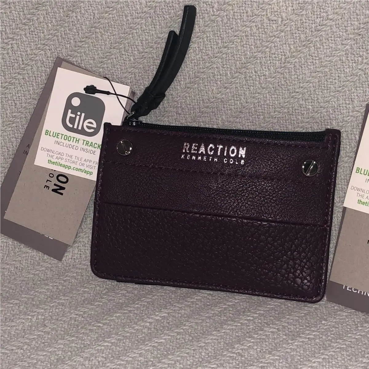 Kenneth Cole Reaction Key Coin Purse Wallet with Tile Bluetooth Tracker