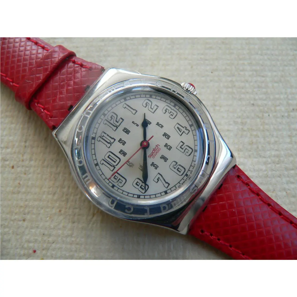 1995 Swatch Irony Medium Red YLS103