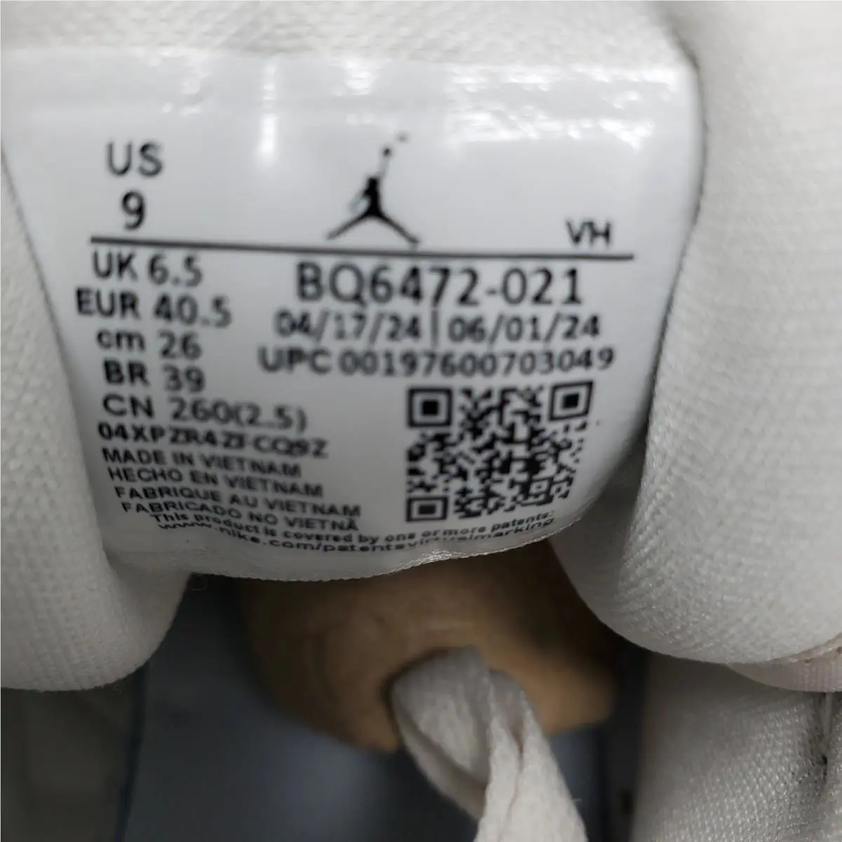 Nike shoes - Air Jordan 1 Mid - Air Mid - BQ6472-021 - White 8
