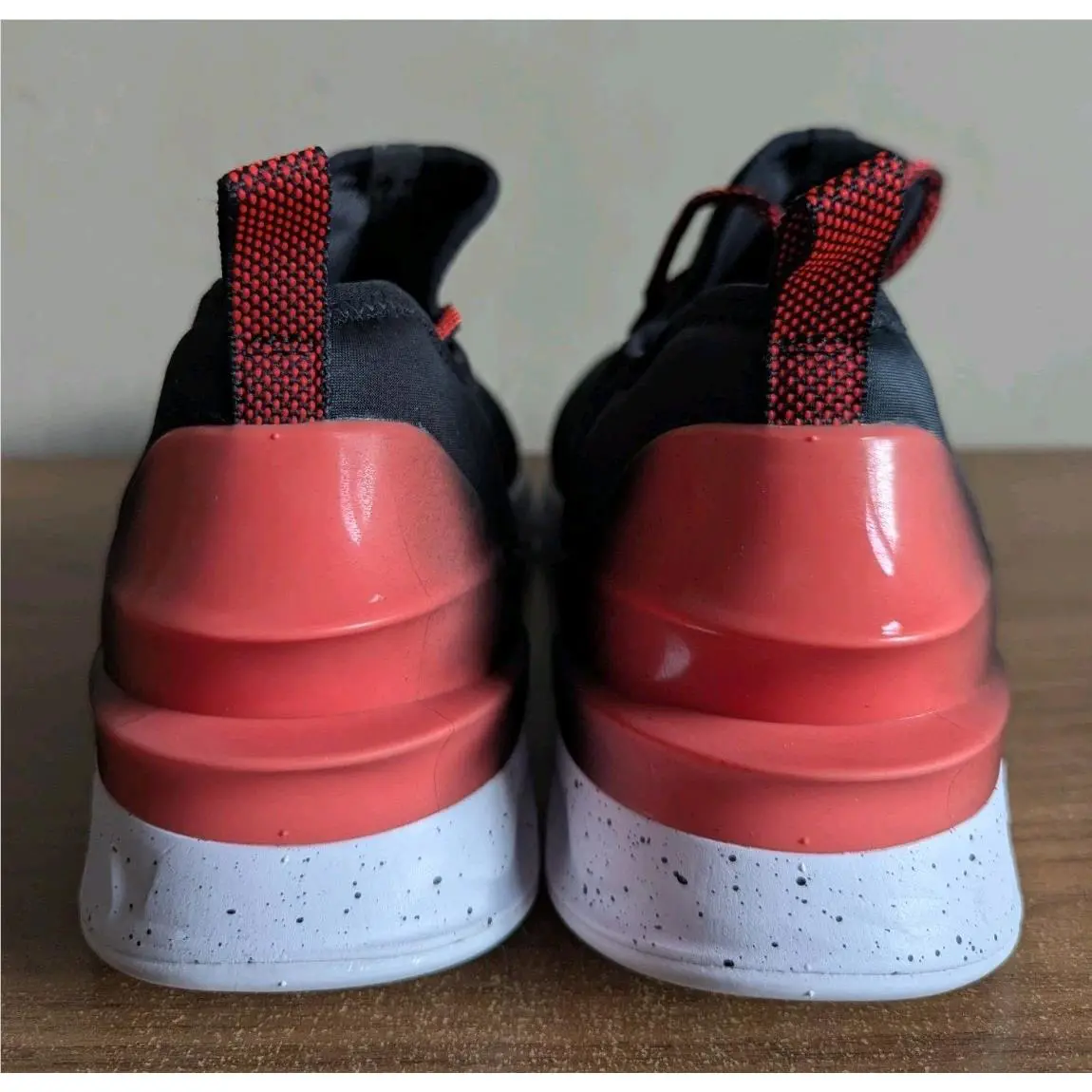 Nike shoes - Jordan React - React - AR8815006 - Red 5