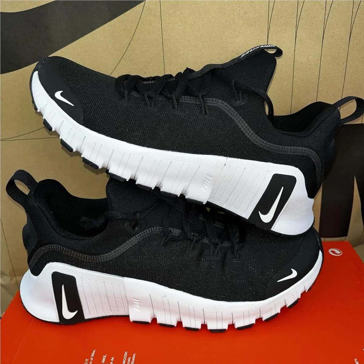 Nike Free Metcon 6 Black White Nby FJ7126 001 Women Size 8