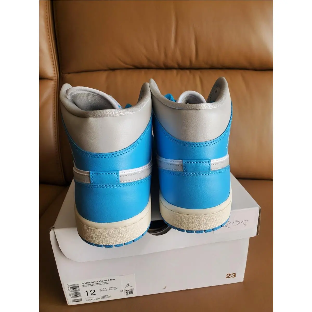 Nike shoes - Air Jordan 1 Mid SE - BQ6472-400 - Dark Powder Blue/Neutral Grey 4