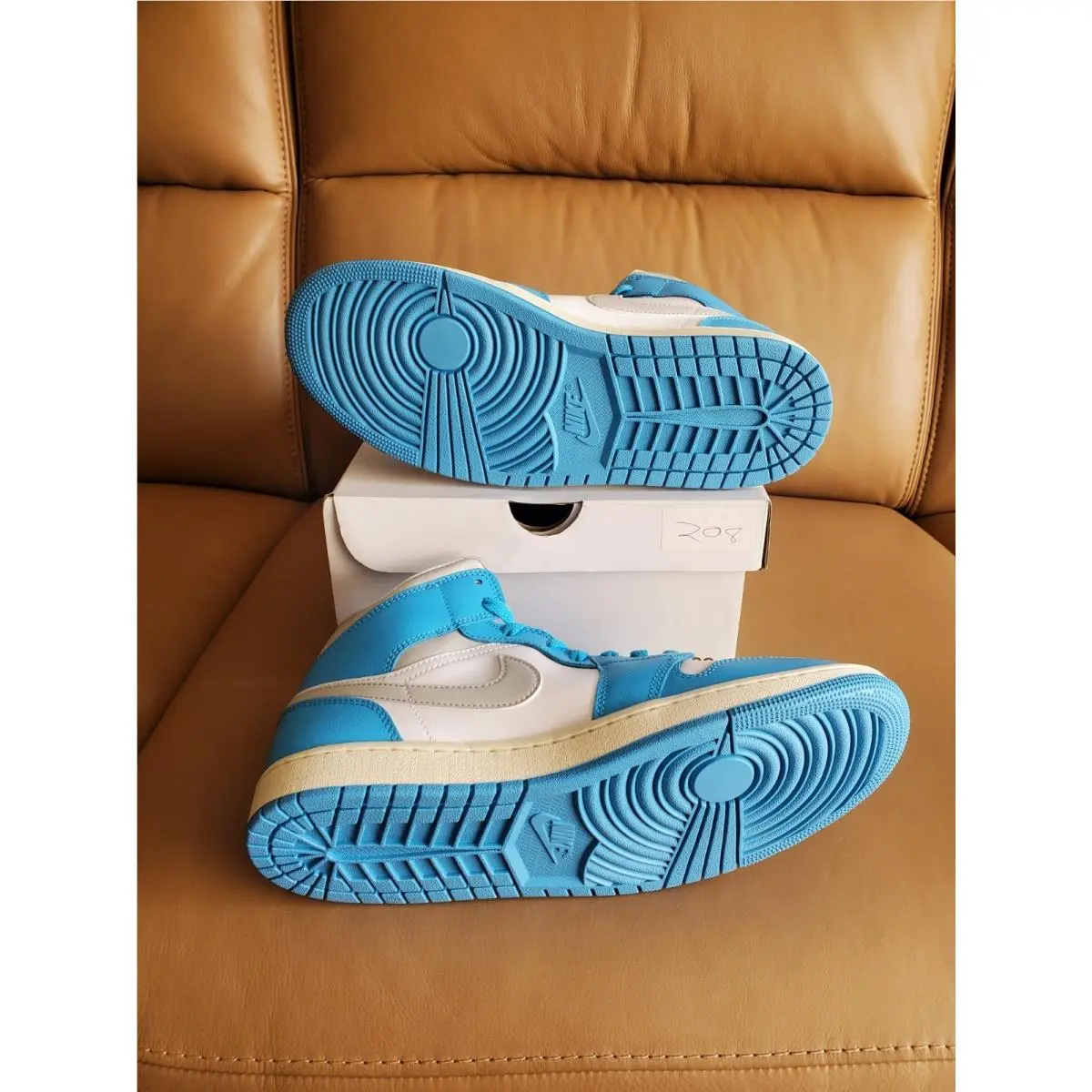 Nike shoes - Air Jordan 1 Mid SE - BQ6472-400 - Dark Powder Blue/Neutral Grey 5