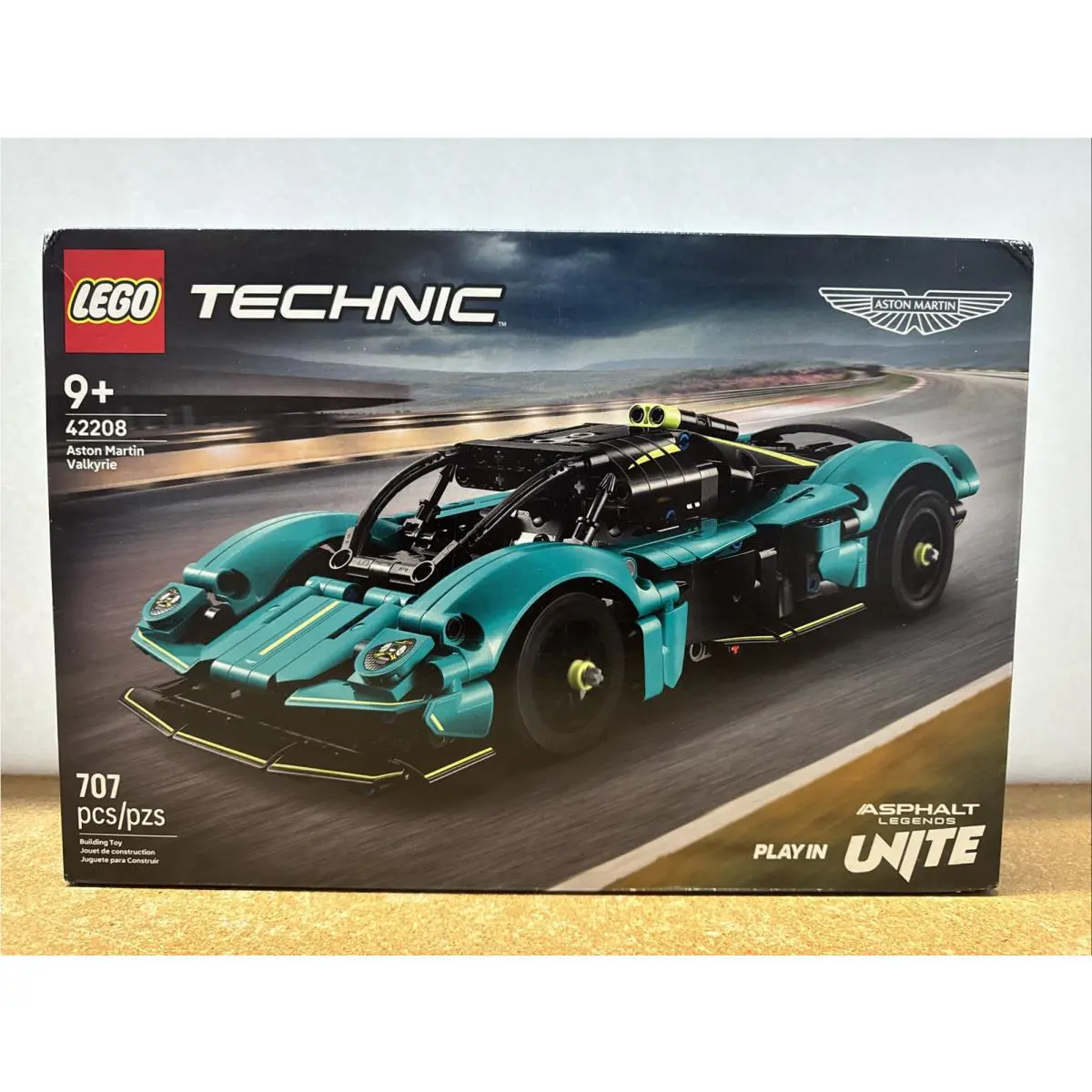 Lego Technic Aston Martin Valkyrie Toy Car Asphalt Legends Unite 42208 - 