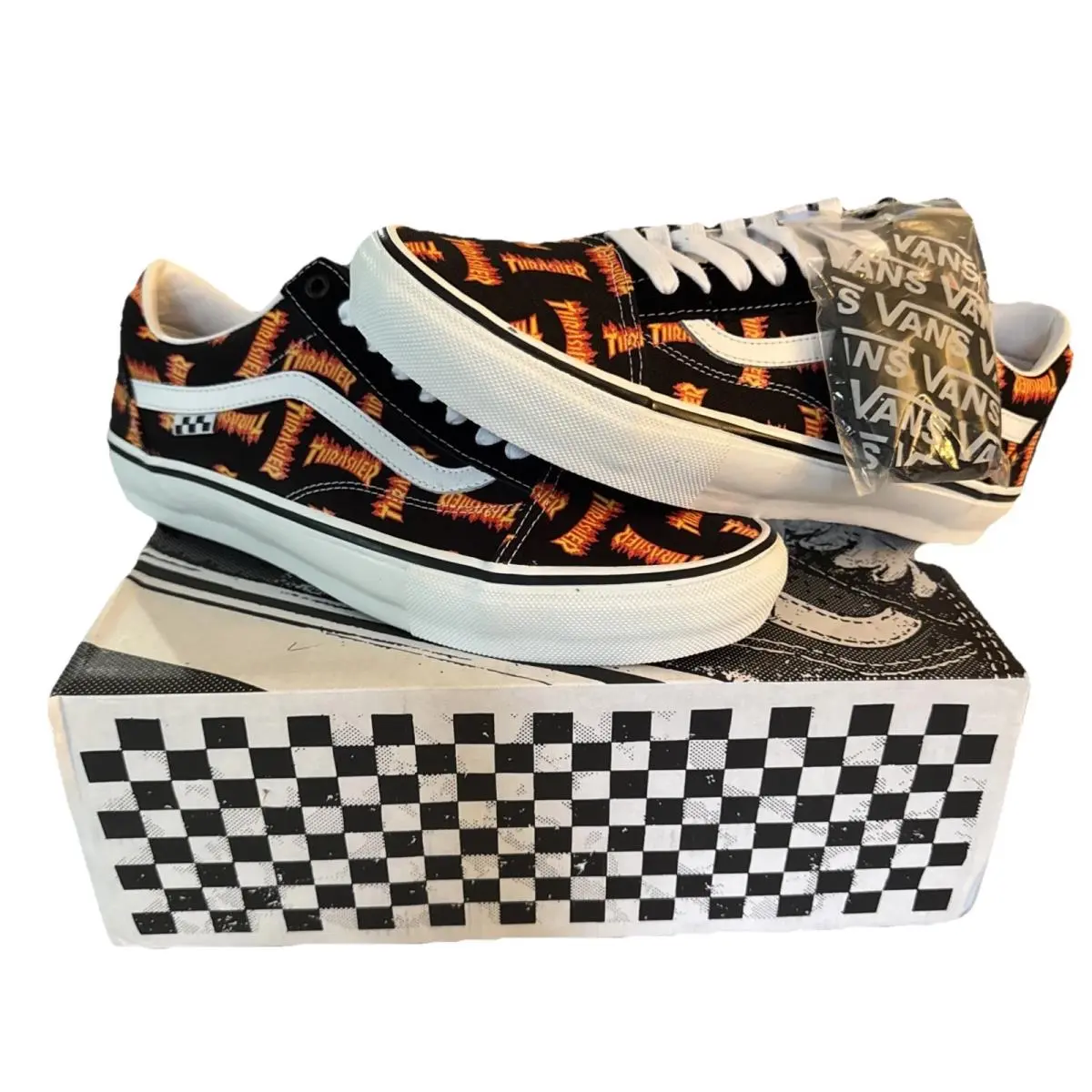 Vans x Thrasher Skate Old School Shoes Black Multi Logo Size 12 Men