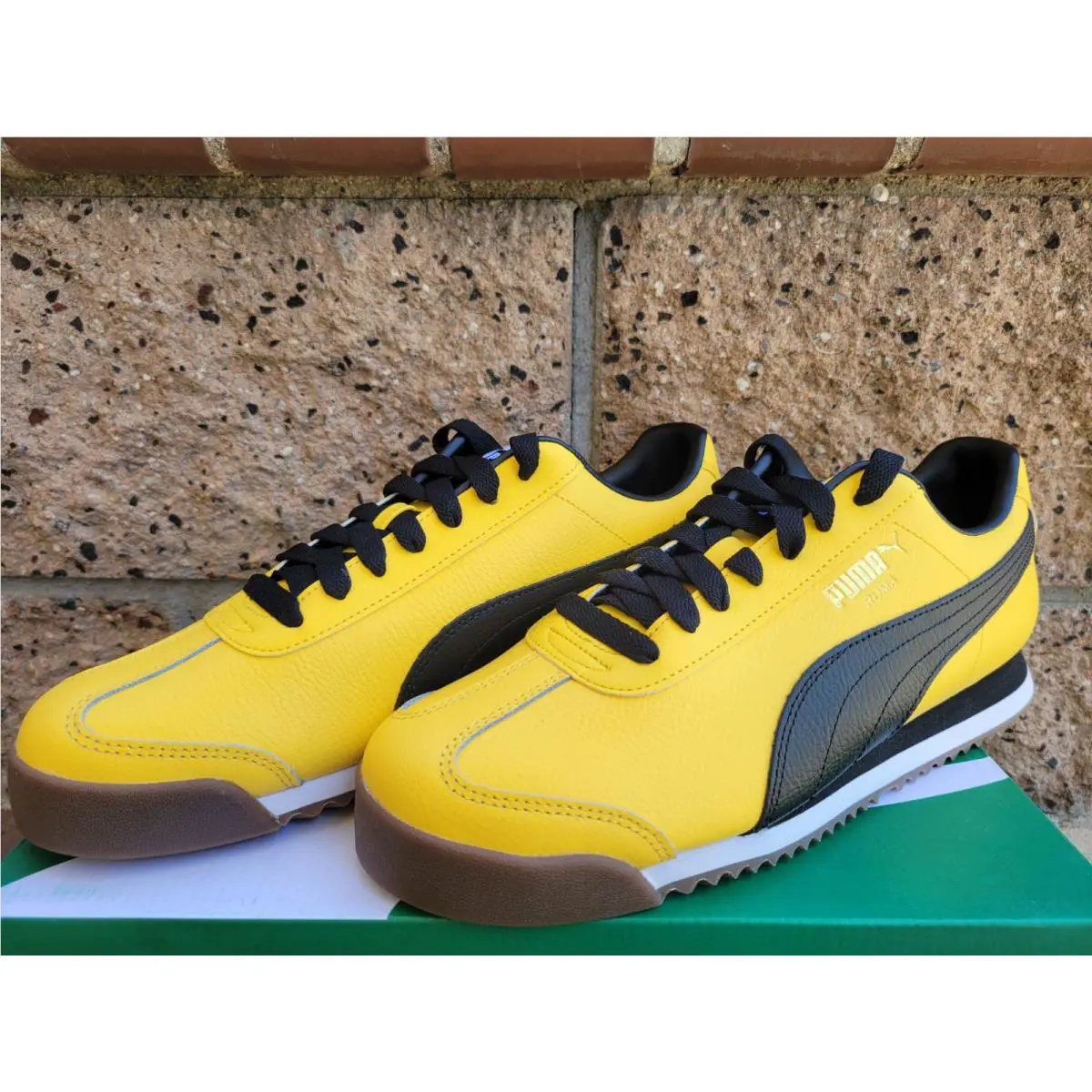 Puma shoes - PUMA Roma 24 - Roma - 396868-13 - Yellow 1