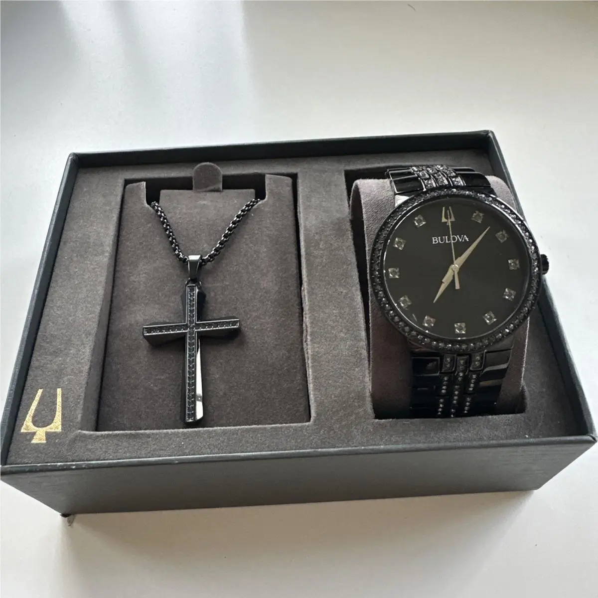Bulova 98K116 Men`s Classic Box Set Crystal Accent Black Dial Watch and Necklace