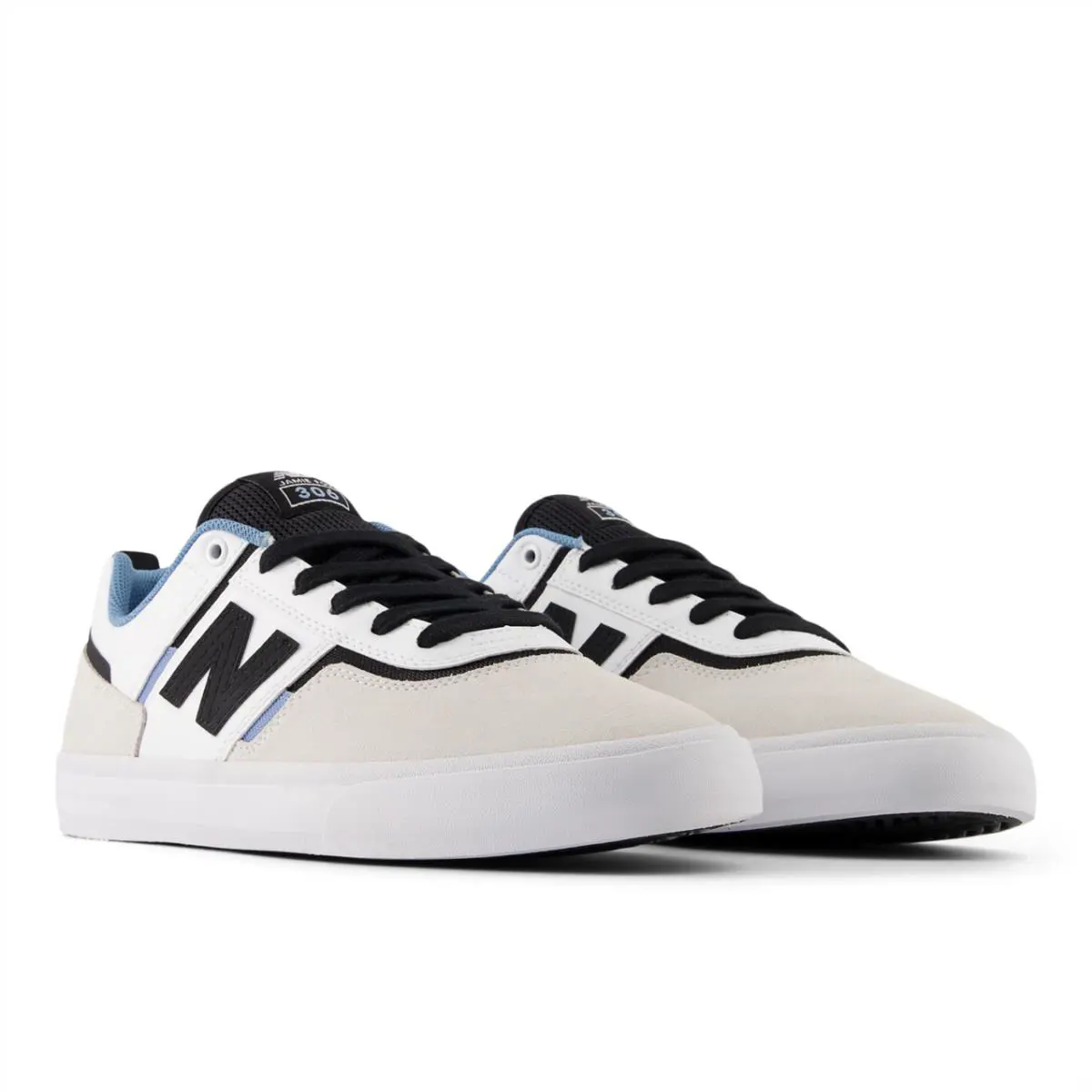 New Balance shoes - Reflection 3