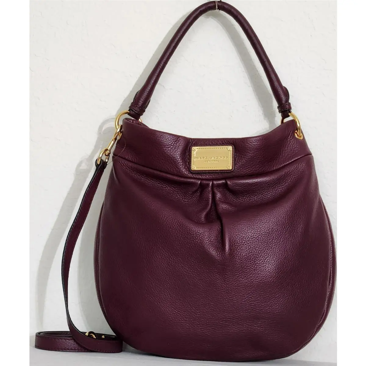 Marc Jacobs Q Hillier Cordovan Burgundy Leather Hobo Shoulder Bag