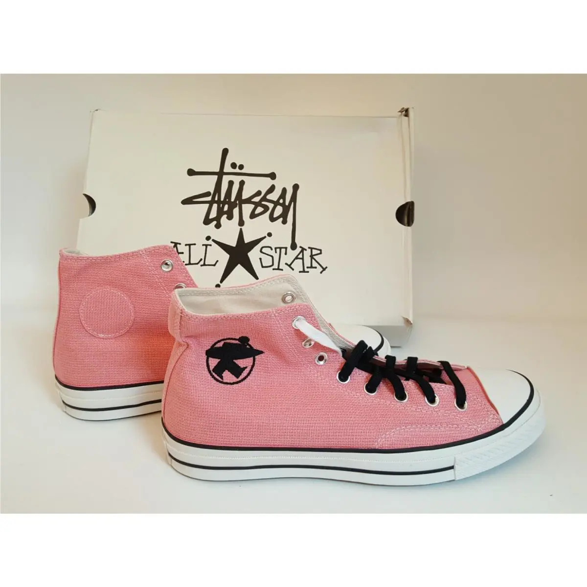 Converse shoes - Pink 2