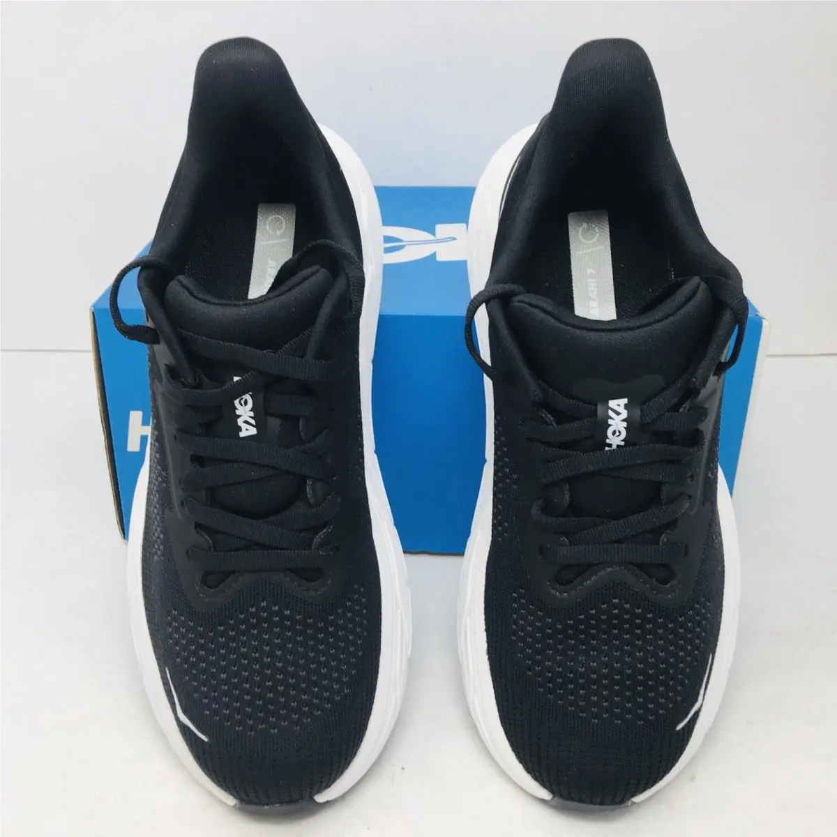 Hoka shoes - Hoka One One HOKA Arahi 7 - 1147851-BWHT - Black 10
