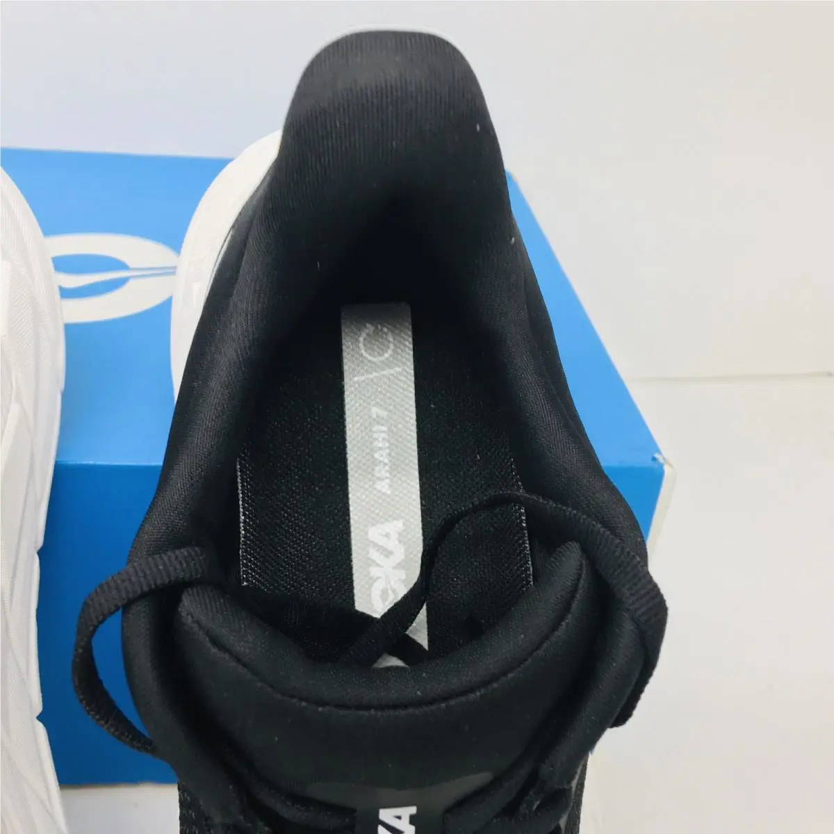 Hoka shoes - Hoka One One HOKA Arahi 7 - 1147851-BWHT - Black 11