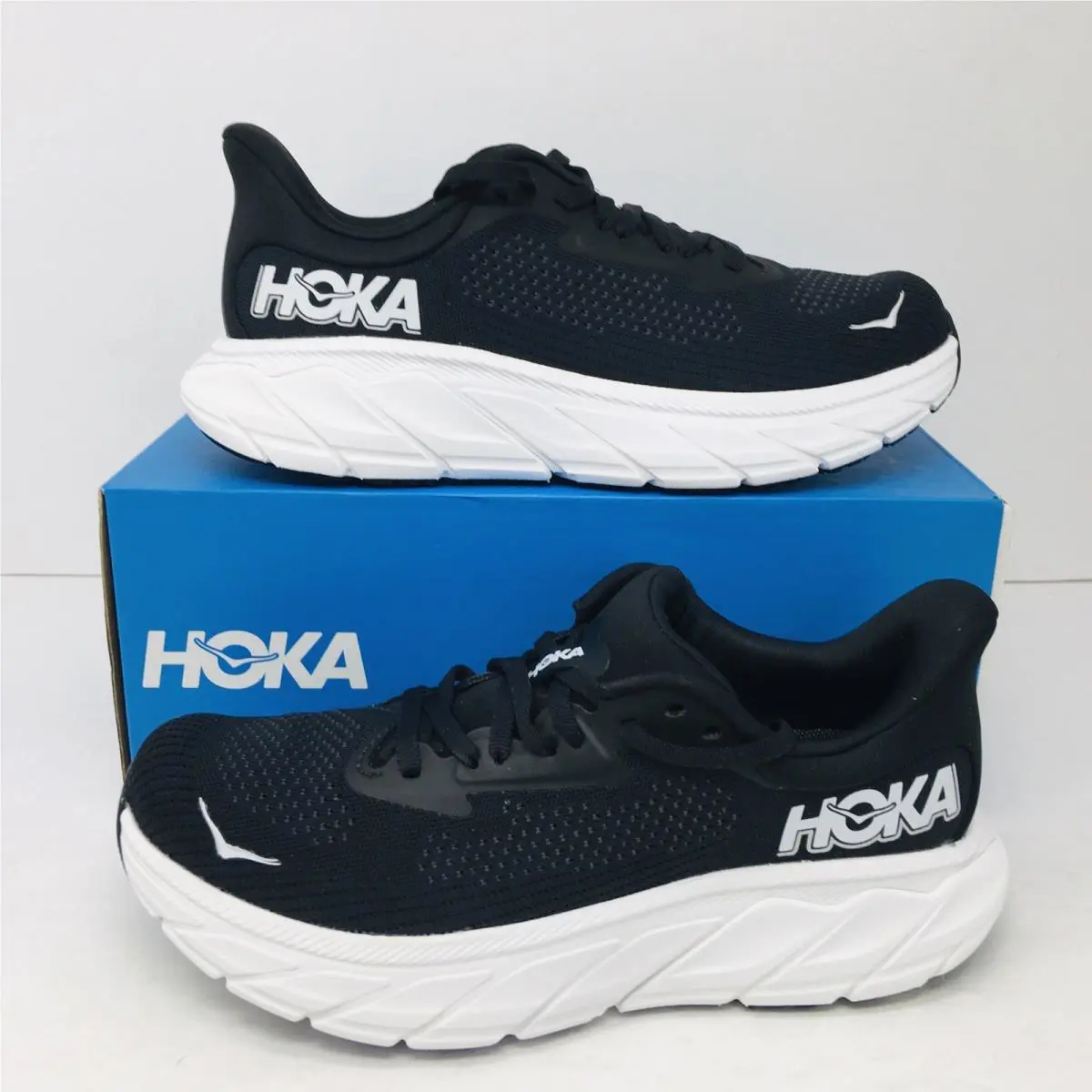 Hoka shoes - Hoka One One HOKA Arahi 7 - 1147851-BWHT - Black 0