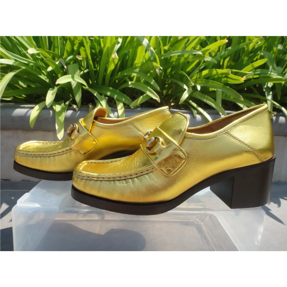 Gucci Vegas Leather Square Toe Classic Horsebit Loafers Old Gold Italian 37.5