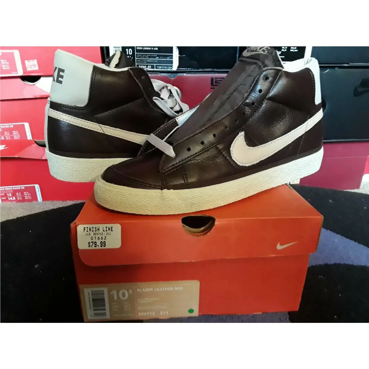 Nike shoes - Finishline 77 - Finishline - 304712 211 - Brown 0