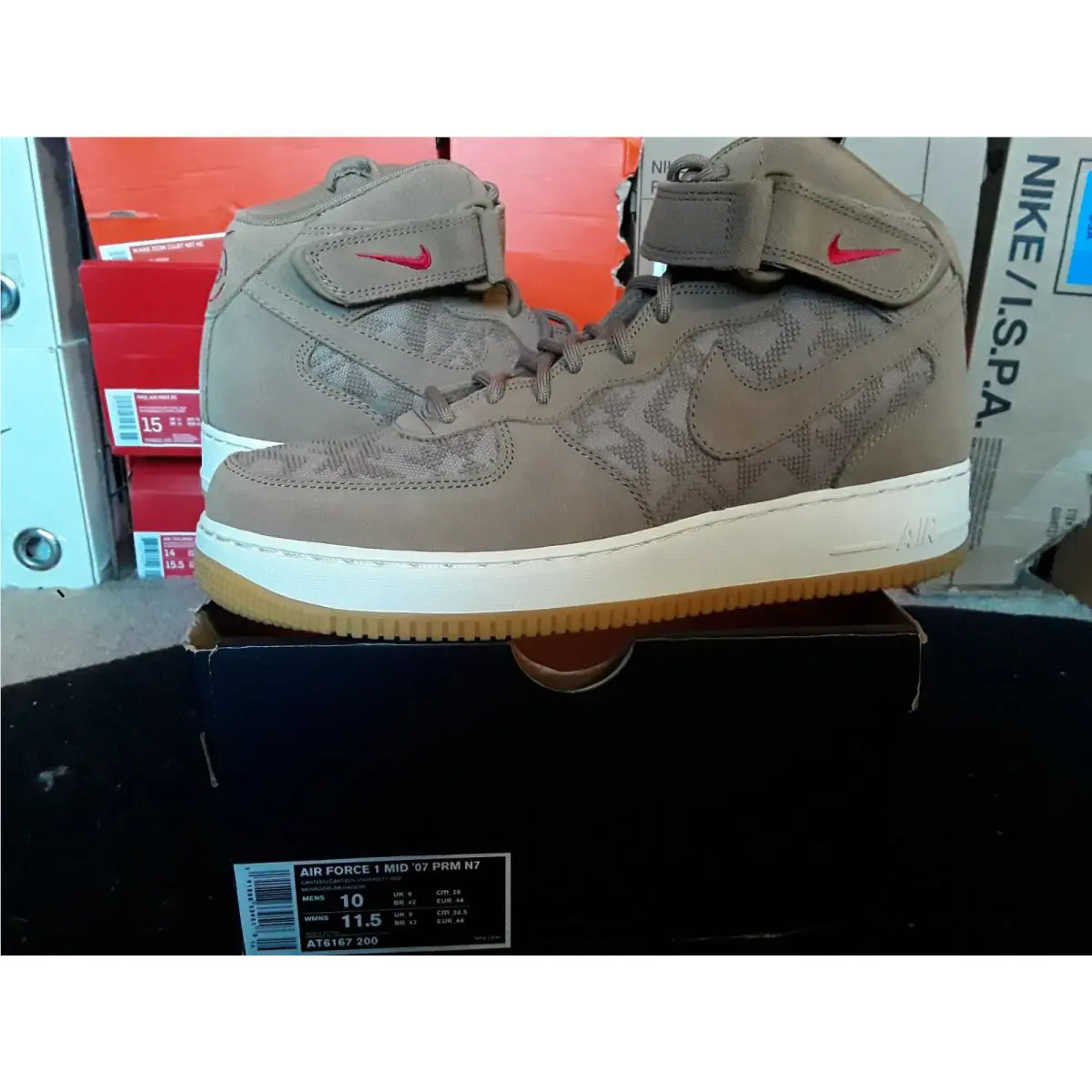 Nike shoes - Nike Air Force 1 - Air Force - AT6167-200 - Beige 0