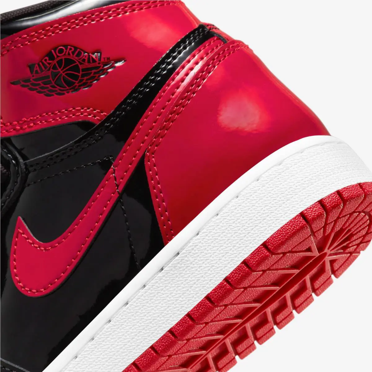 Nike shoes - Air Jordan 1 Retro High - 555088 063 - BLACK / RED 13