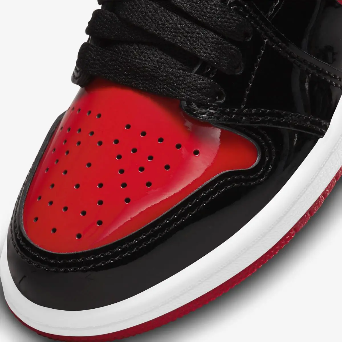 Nike shoes - Air Jordan 1 Retro High - 555088 063 - BLACK / RED 16