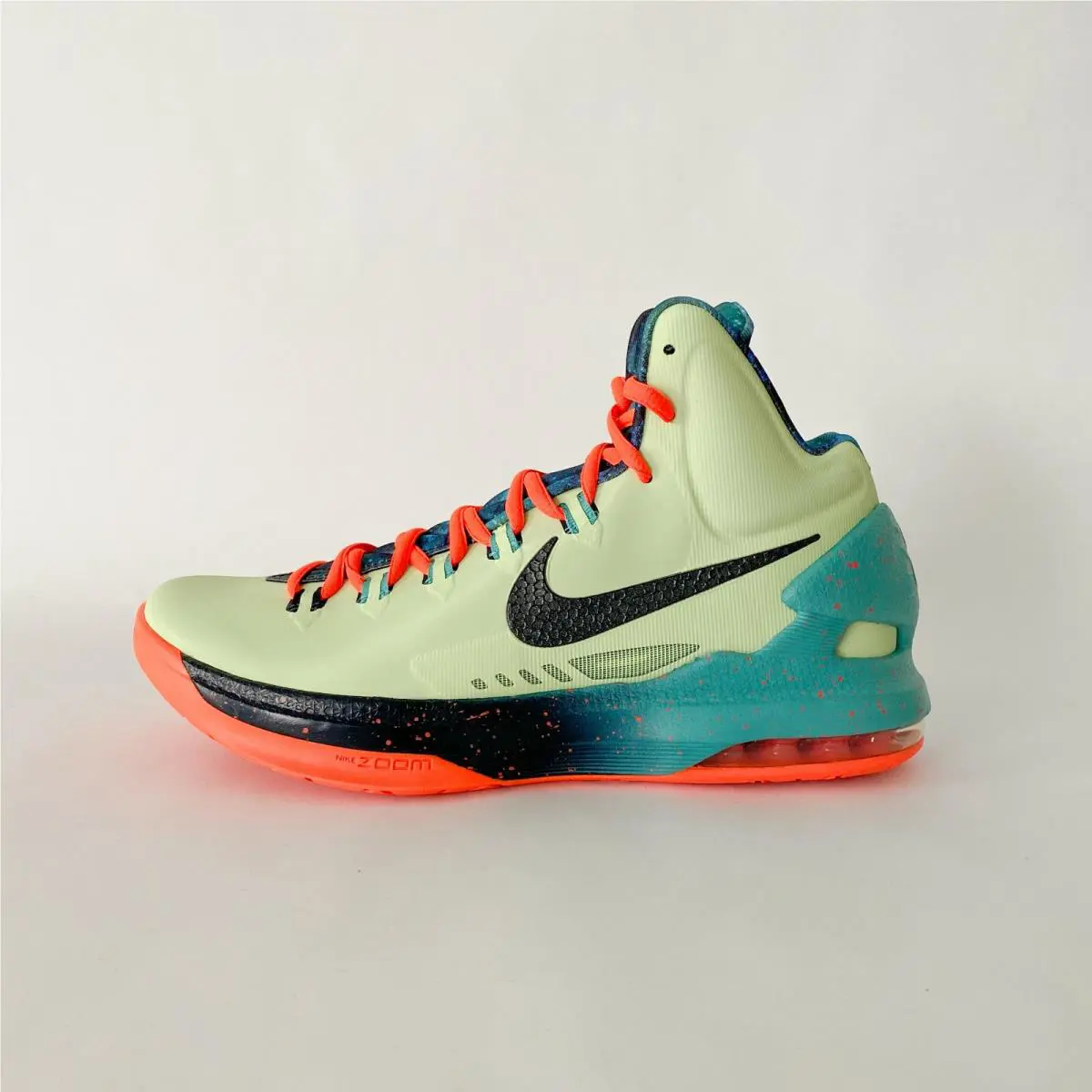 Nike shoes - Multicolor 4
