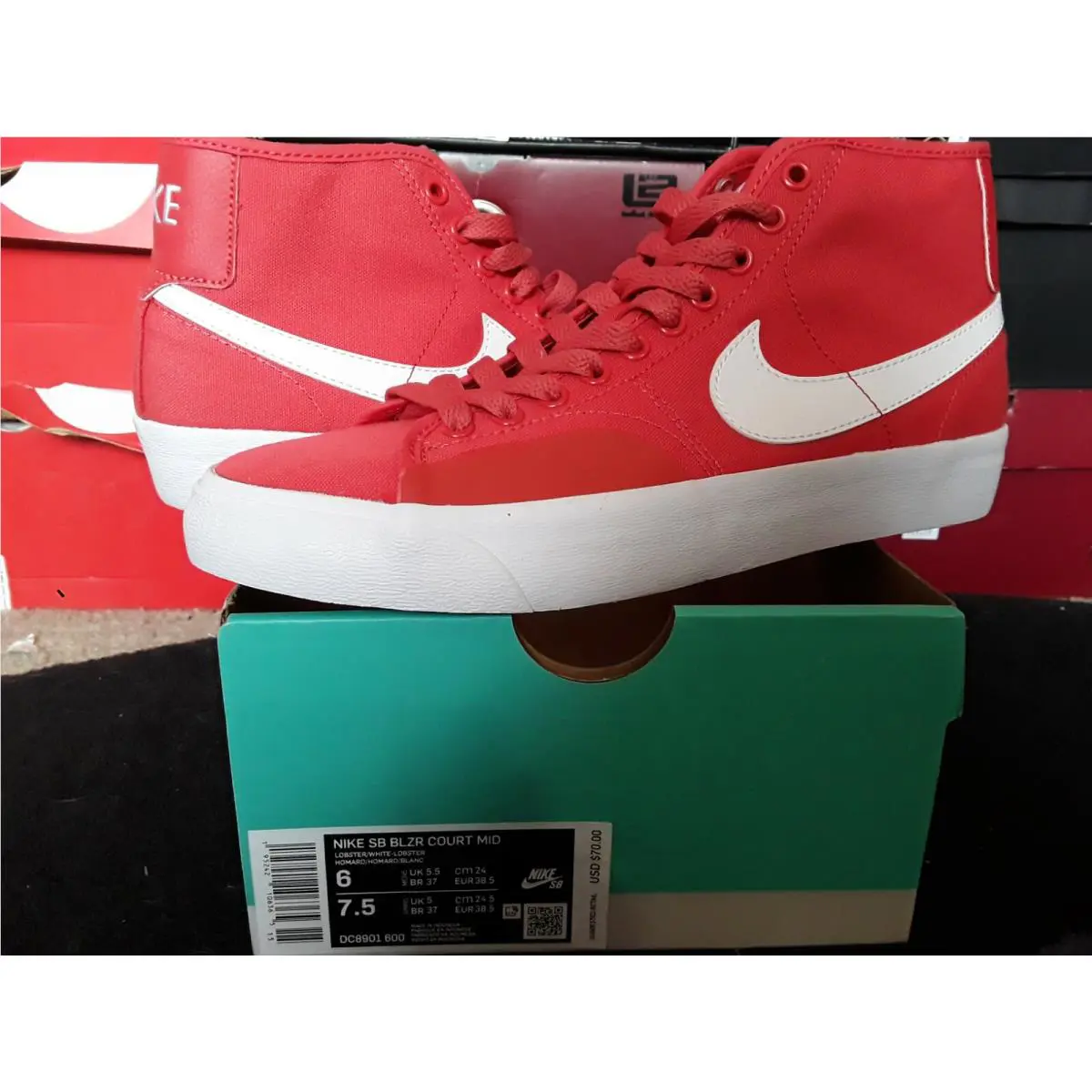 Nike shoes - DC8901600 - DC8901 600 - Red 0