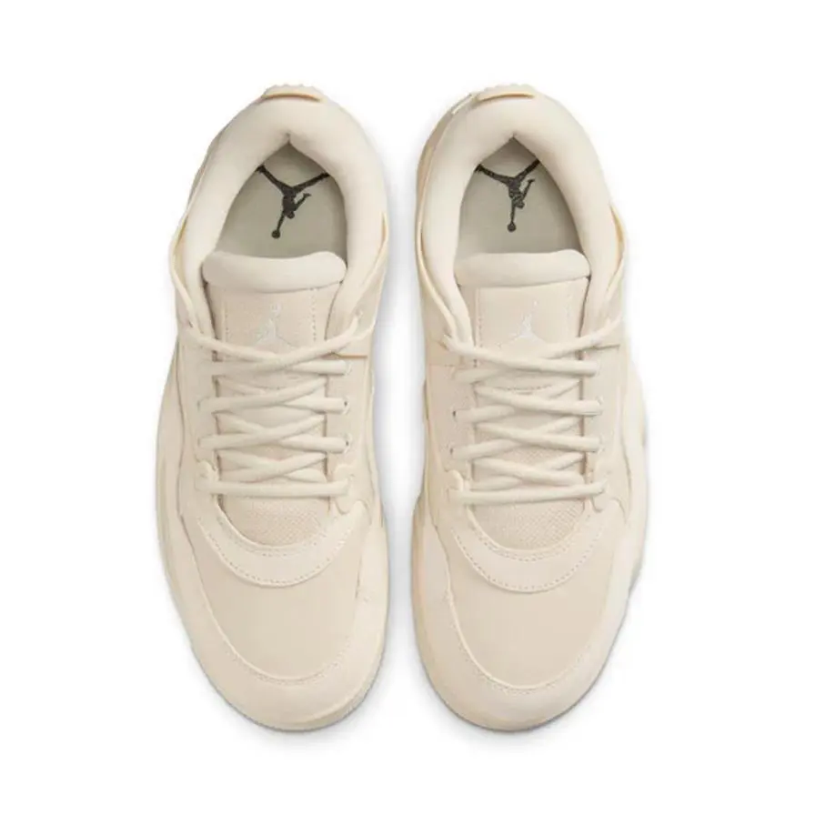 Nike shoes - Legend Light Brown 1