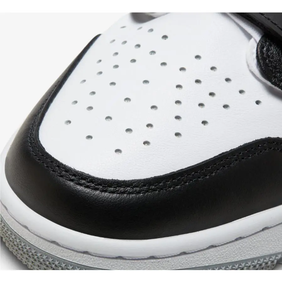 Nike shoes - Jordan Legacy 312 - Legacy - White/Fire Red/Black 5