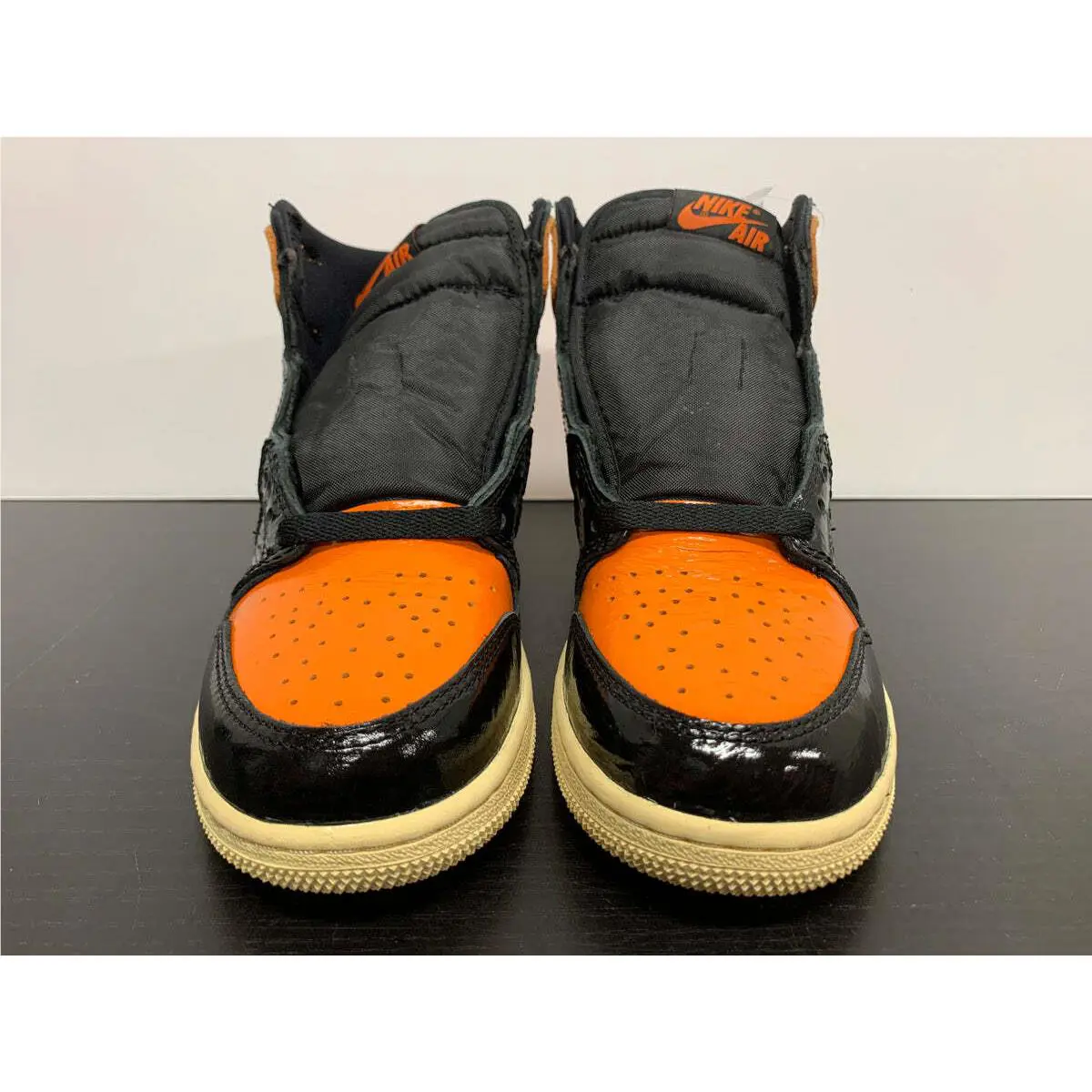 Nike shoes - Nike Air Jordan 1 - Air - 575441-028 - Orange 1