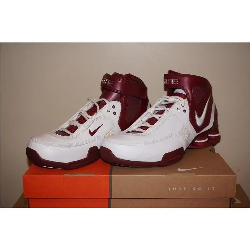 Nike shoes - White/Maroon 0