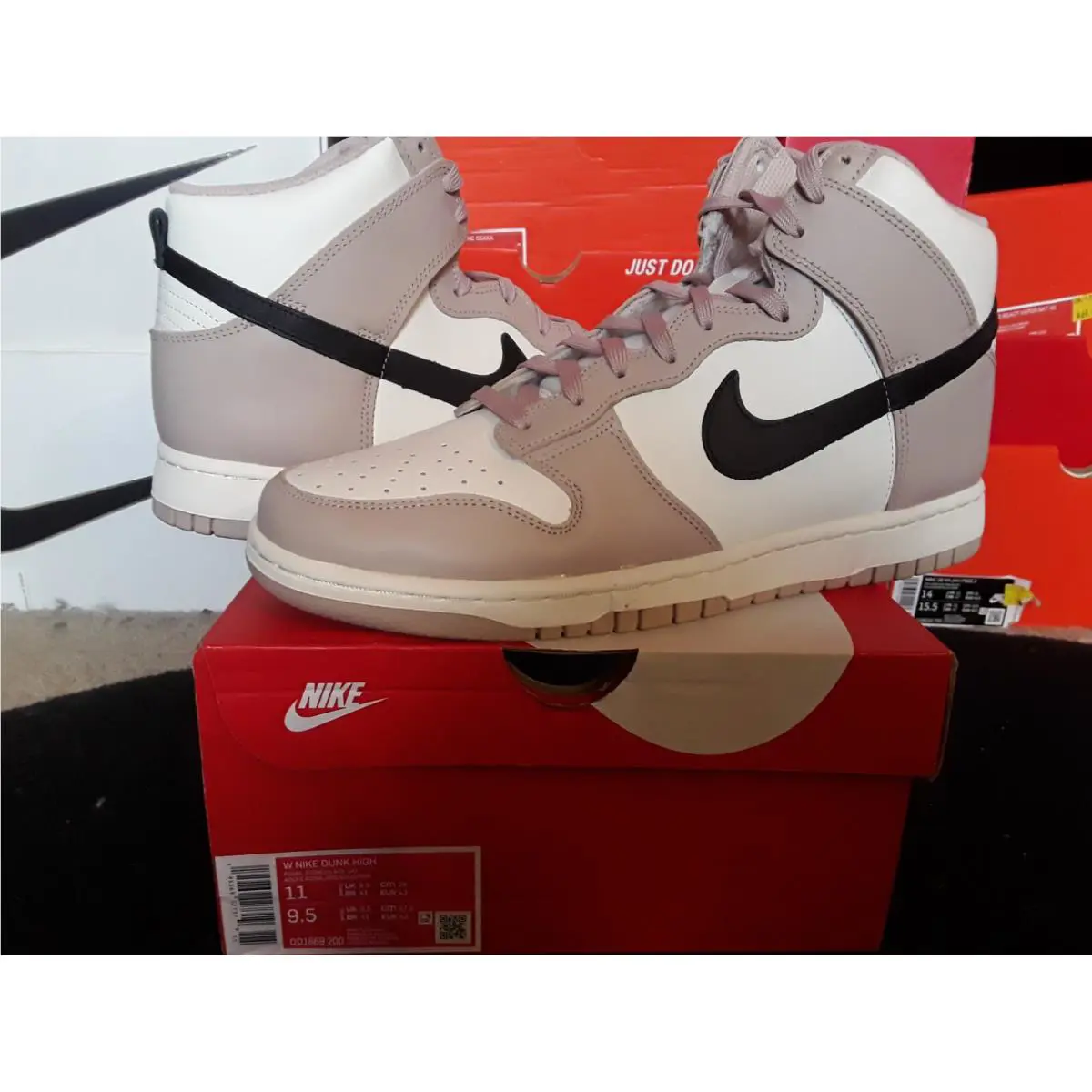 Nike shoes - Nike Dunk High - Dunk High - DD1869-200 - Beige 0
