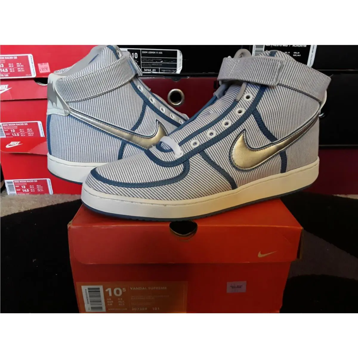 Nike shoes - 307389101 - 307389 101 - White 0